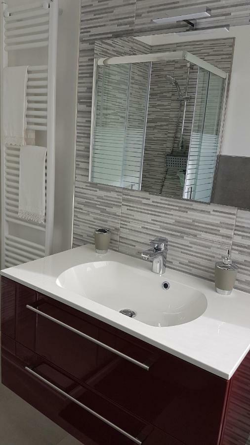 Alma Apartment 시르미오네 외부 사진